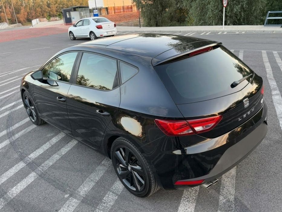 SEAT Leon 2014 — imagine 3