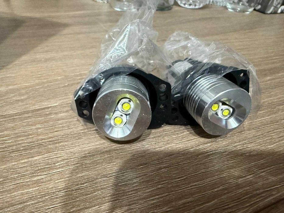 Becuri pozitie Angel Eyes BMW seria 3 e90 - LED