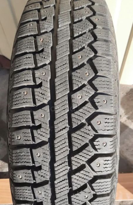 Продам зимние шины