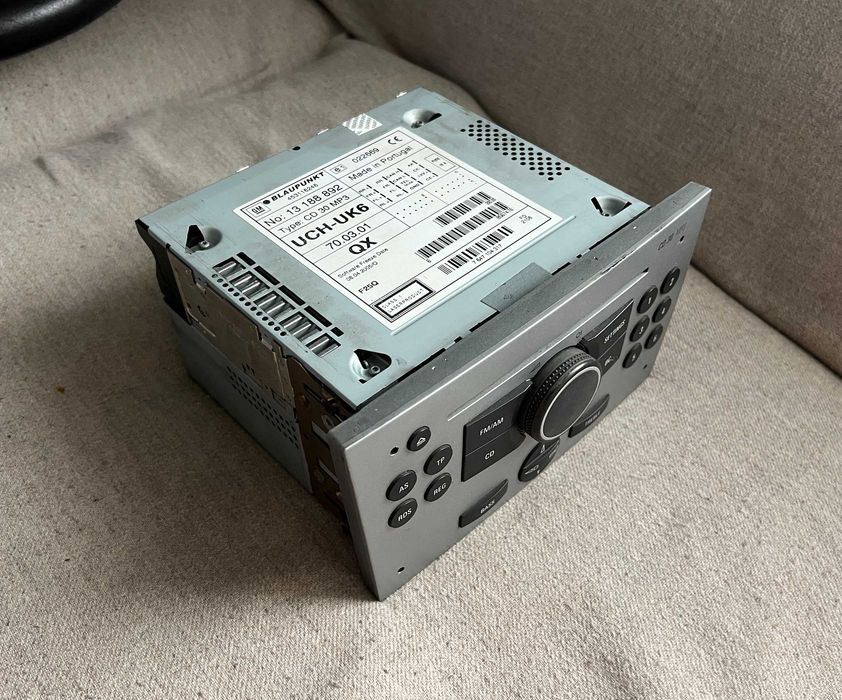 Radio CD original Opel CD 30 MP3 Blaupunkt compatibi Astra Corsa Tigra