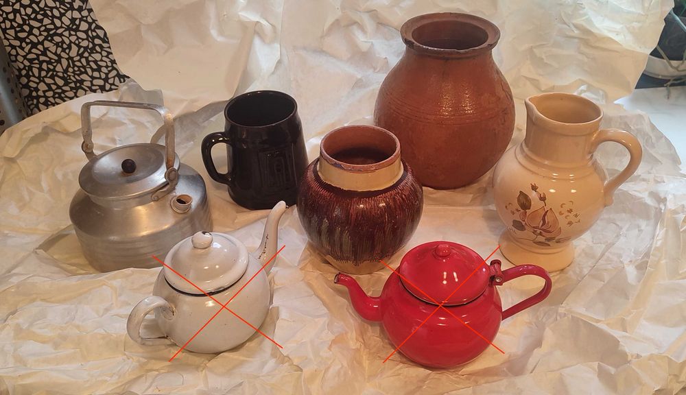 Винтидж съдове, чайници и вази