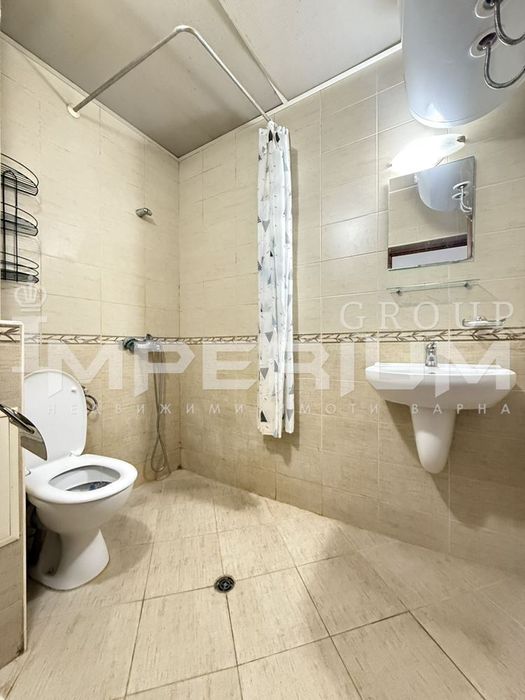 Дава се под наем Двустаен апартамент в Варна, Левски - 60 кв.м за 408 € - Снимка #4