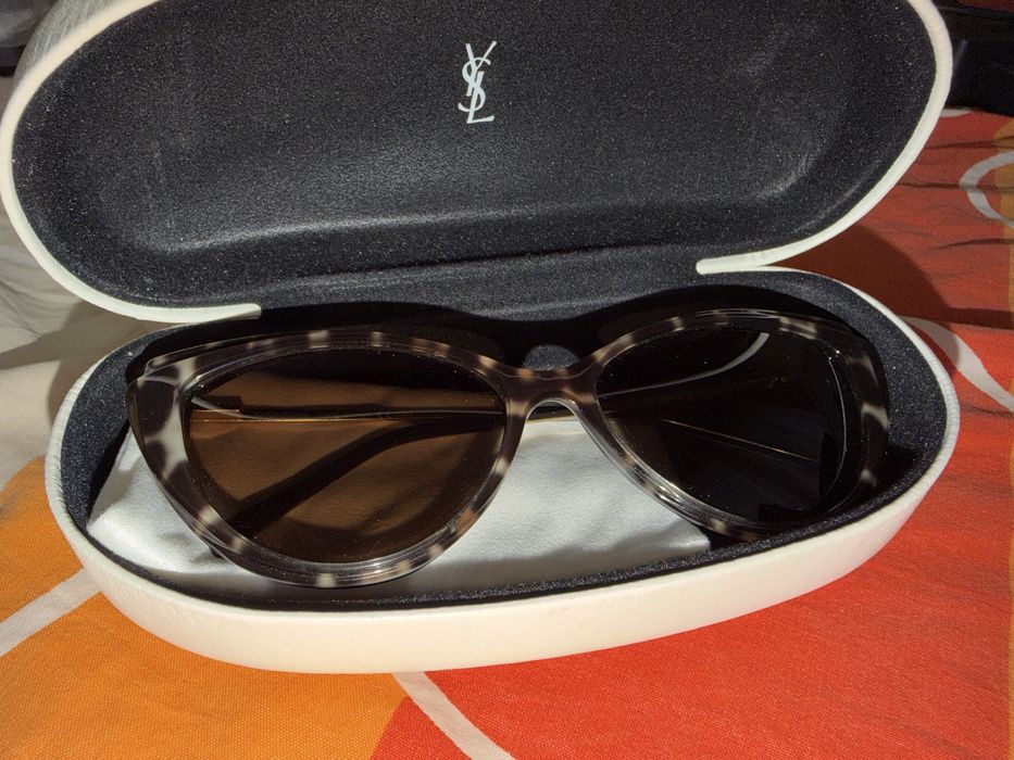 YSL слънчеви очила