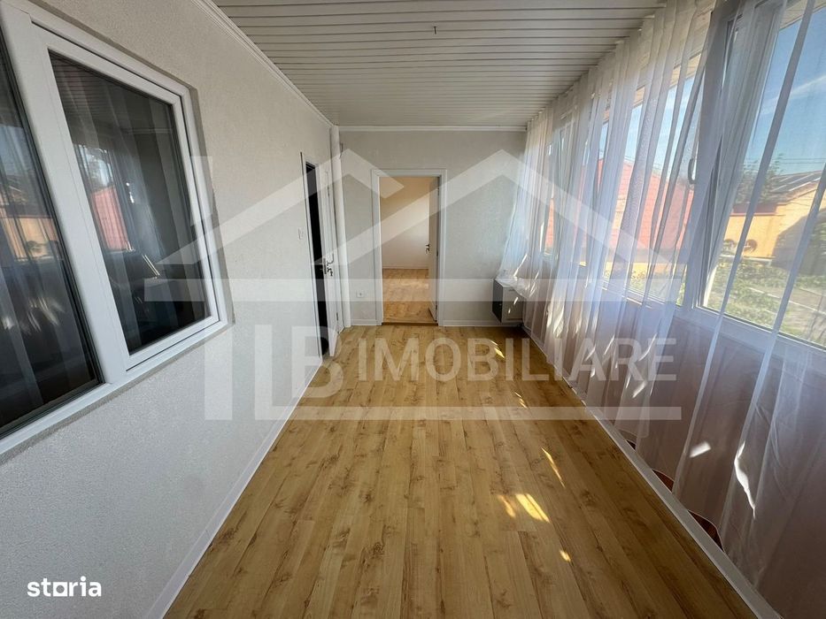 Casa cu 4 camere, 180 mp, Zona Semicentrala