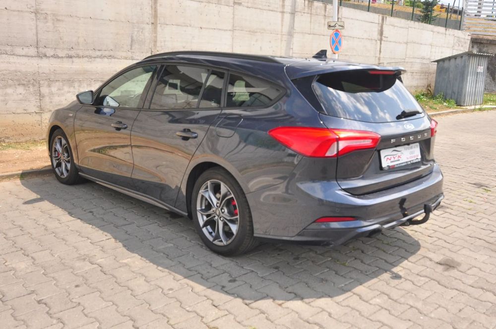 FORD Focus 2021 — imagine 3