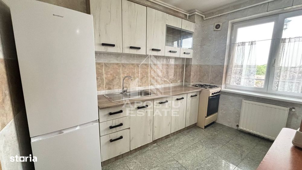 Apartament cu doua camere in zona Girocului, loc de parcare