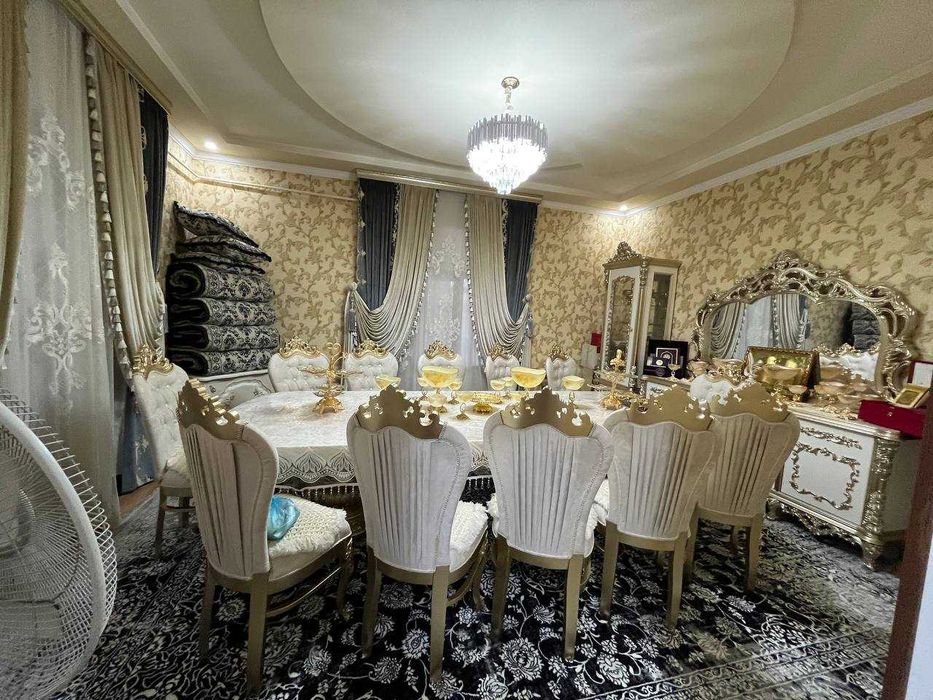 28 sotih hovli sotiladi