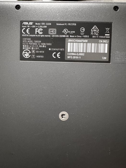 ASUS Chromebook C223N