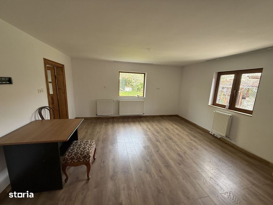 Casă 228 mp P+M + foișor+ teren 770 mp - Comarnic Prahova