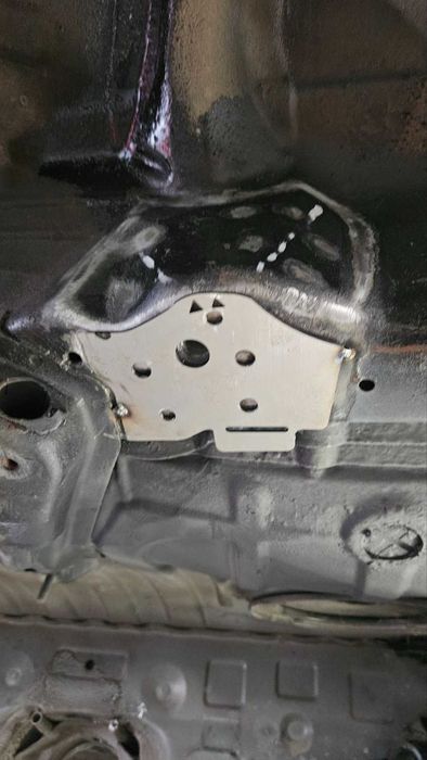 Планки подсилване заден мост BMW E46