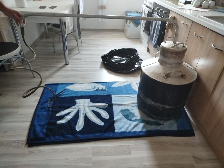 Cazan tuica cu serpentina și răcitor de cupru îl vând urgent