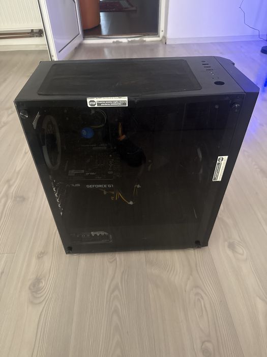 Vand calculator urgent de gaming,cu un pachet in plus!!