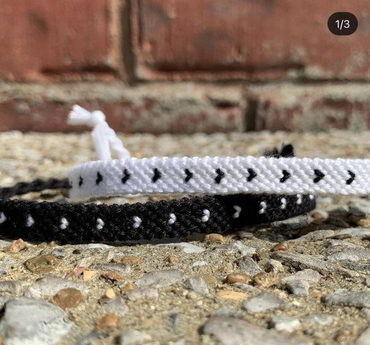 Toʻqilgan aksesuarlar