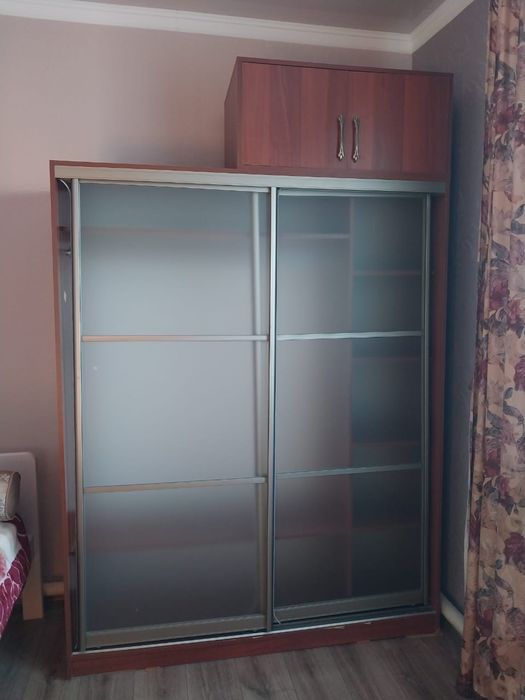 Шкаф для одежды 1,9мх1,5мх0,52м