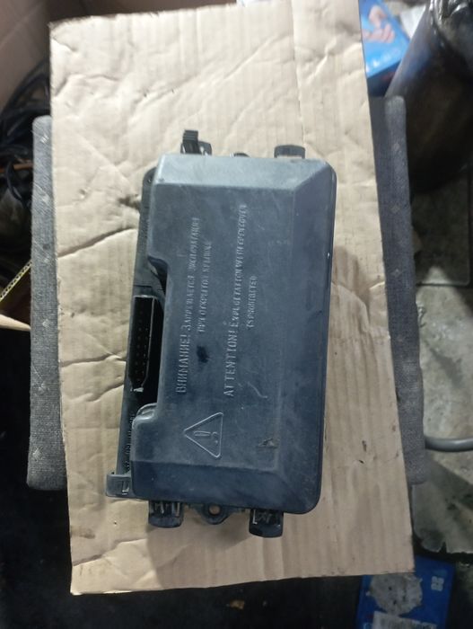 Ваз 2114,2115 блок предохранитель