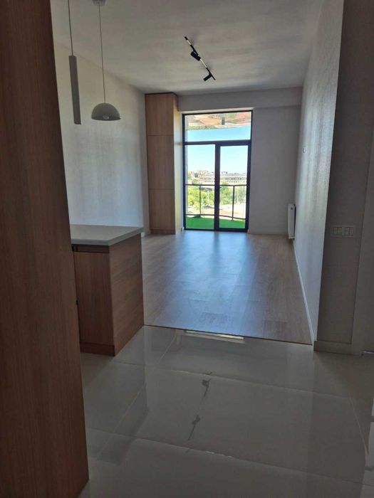 Срочно продажа 2/5/10, ЖК "Шахриабад",  Укомплектовано c мебелью (НБ)