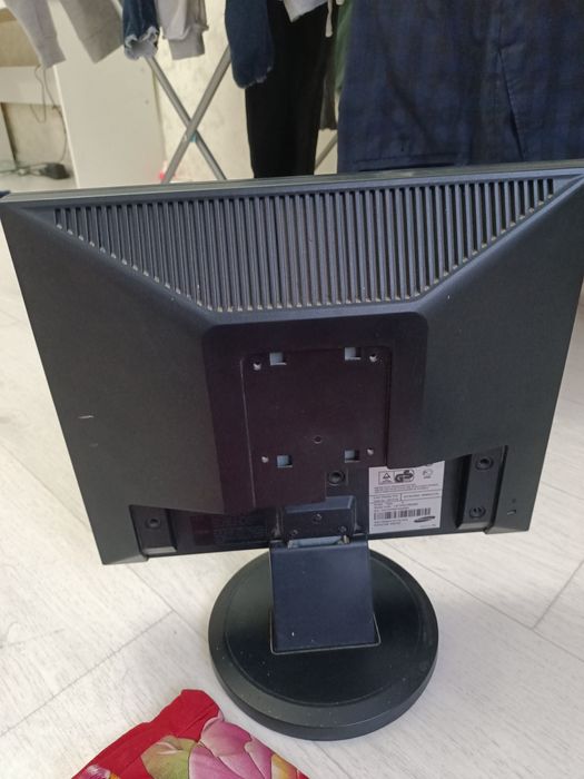 Монитор диагональ 17 терммнал,  видеонаблюдение,  камеры,  пк