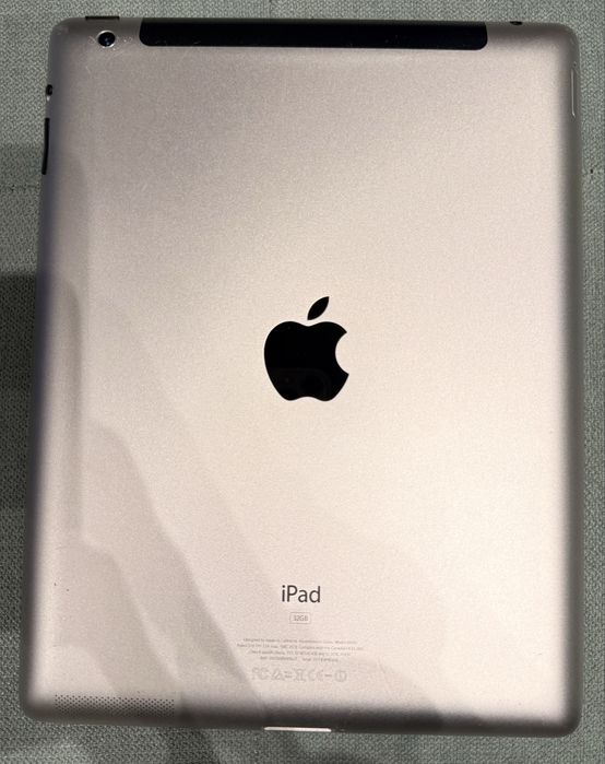 Vand Ipad 32GB pentru piese