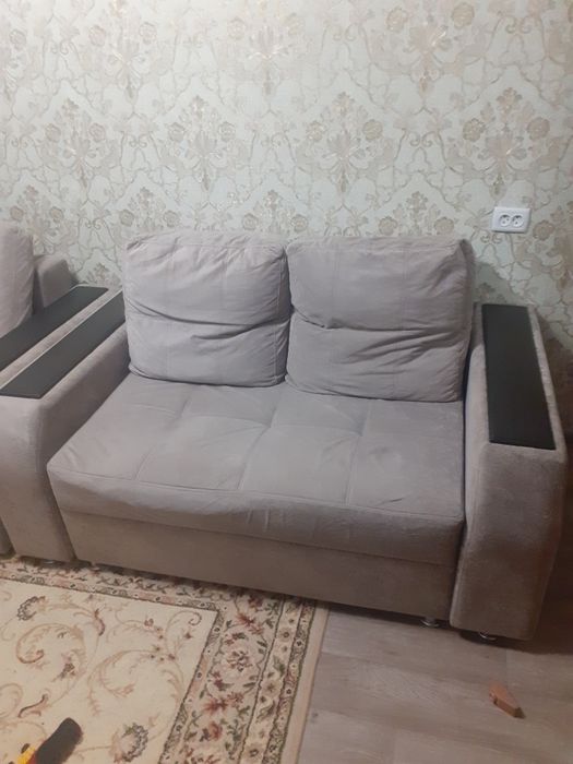 Продам диван угловой!!!