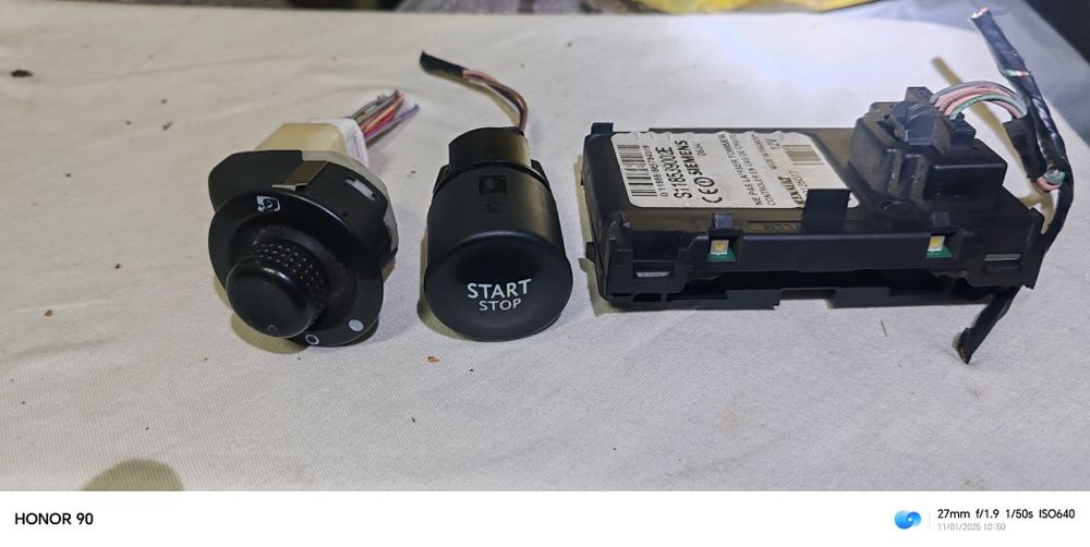 Кори за врати за Сценик 2