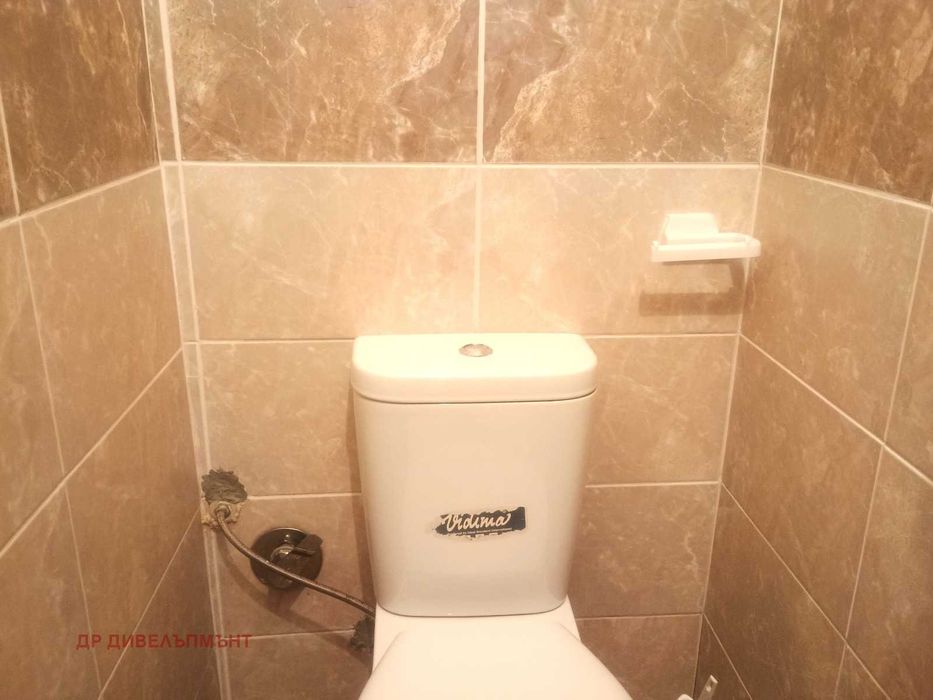 Продава се Тристаен апартамент в София, Фондови жилища - 84 кв.м за 2096 €/кв.м - Снимка #7