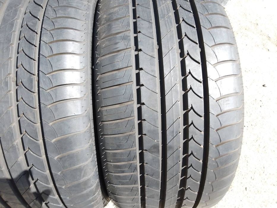 275/40/19 Гудиър ДОТ 2015 г - ЧИСТО НОВИ