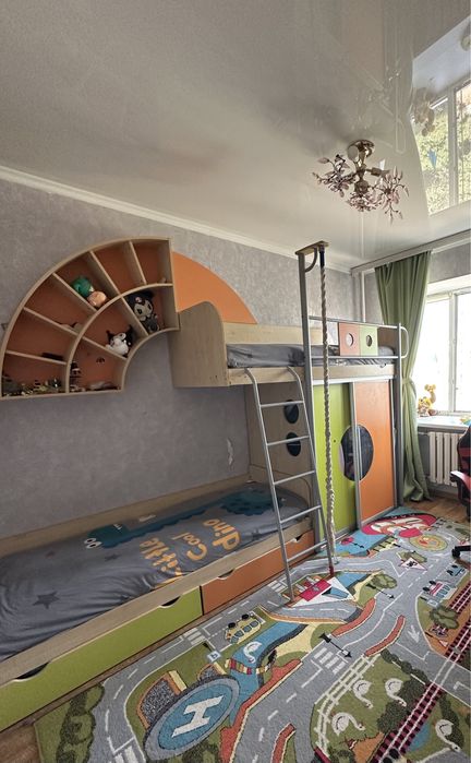 Продам детскую мебель