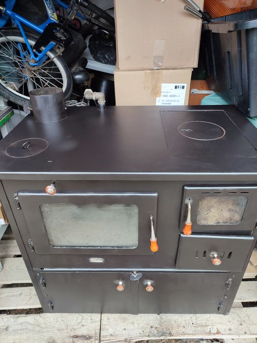 Sobă Prity cu plită