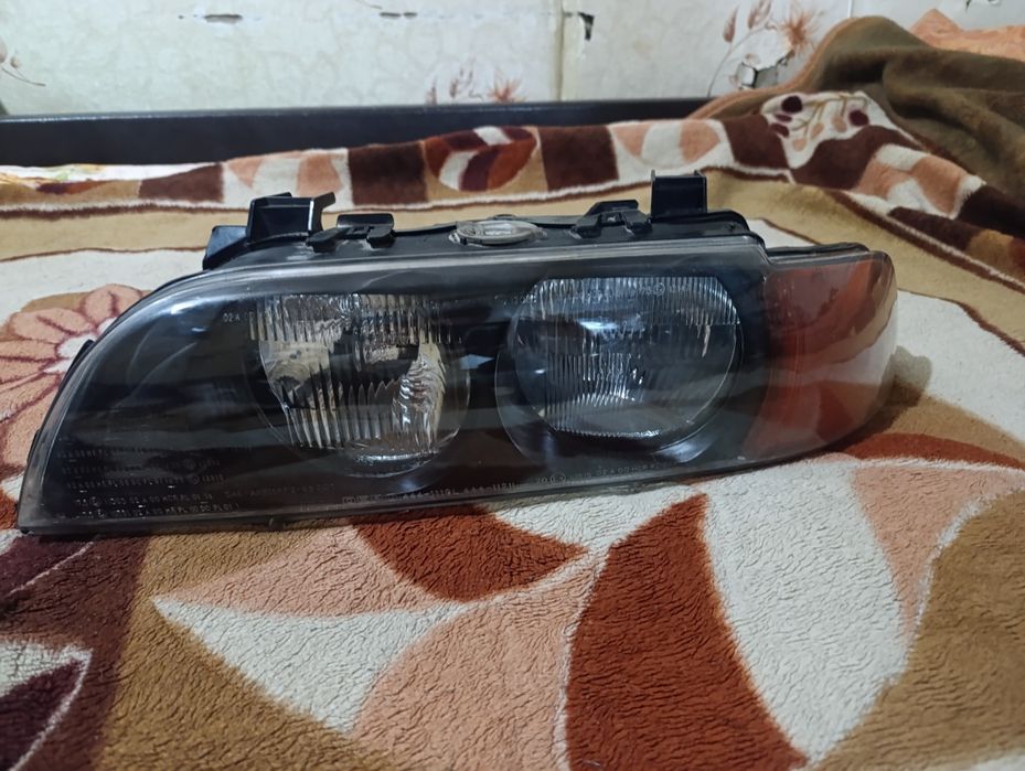 Фары на БМВ е39 до рестайлинг