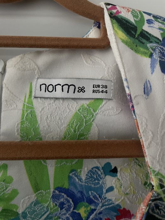 Продается платье
