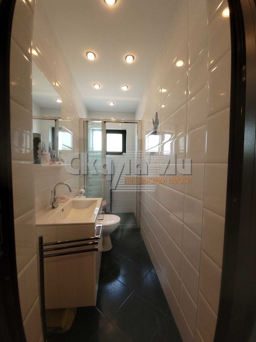 Продава се Къща в София, Люлин 10 - 200 кв.м за 1250 €/кв.м - Снимка #23