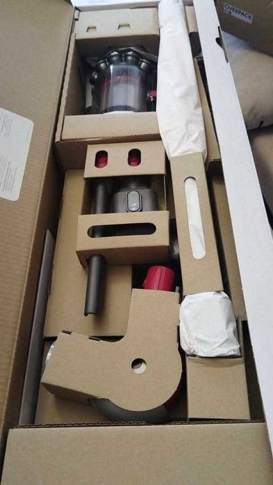 Акумулаторна прахосмукачка Dyson Cyclone V10 Absolute (2023), 525 W, 150 AW