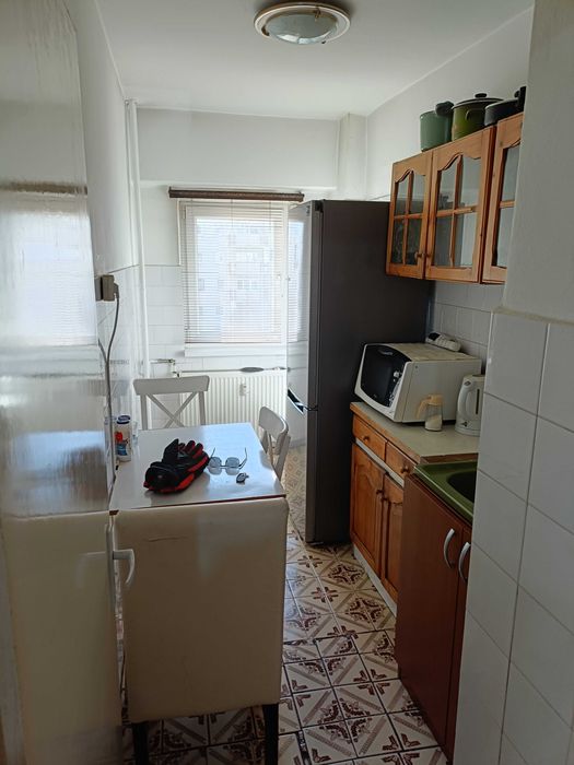Inchiriez apartament o camera gradini manastur