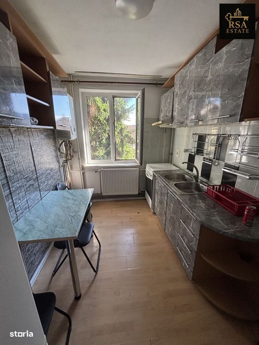 Apartament cu 2 camere de inchiriat zona 1 Mai etaj 2 Rm Valcea