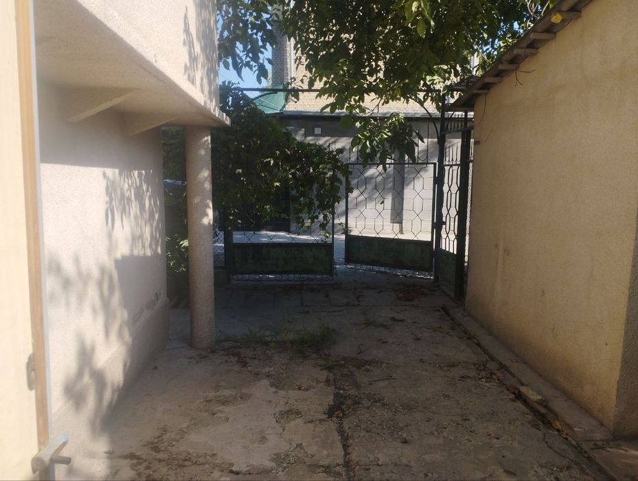 Dacha sotiladi said otada