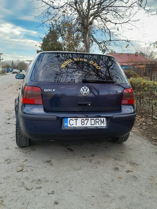 De vanzare golf 4