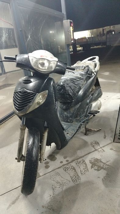 Se vinde Honda SH 150
