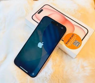 iPhone 15  Roz 128 Gb