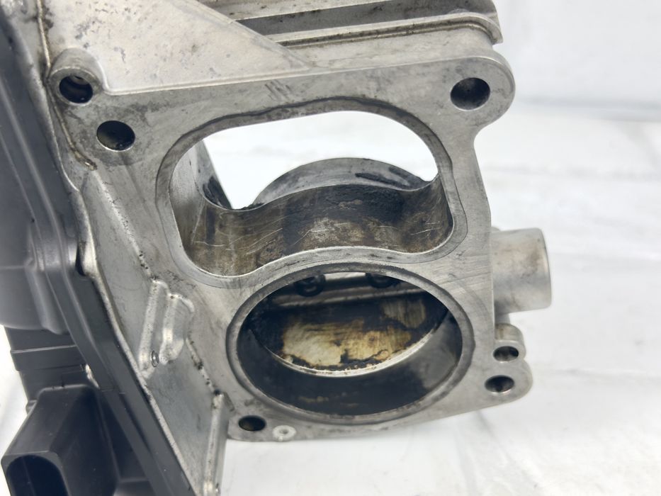 Дросел клапа AUDI 3.0TDI CRT 059129593S