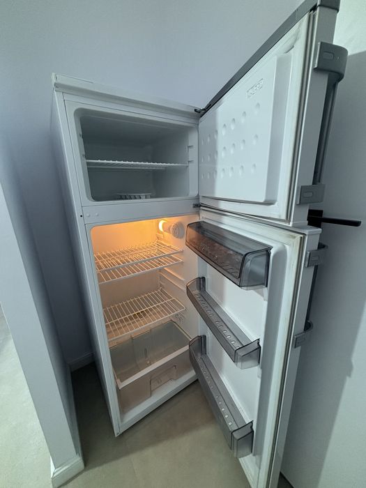 Frigider 2 usi Arctic AD255+, 250L, stare buna, perfect functional