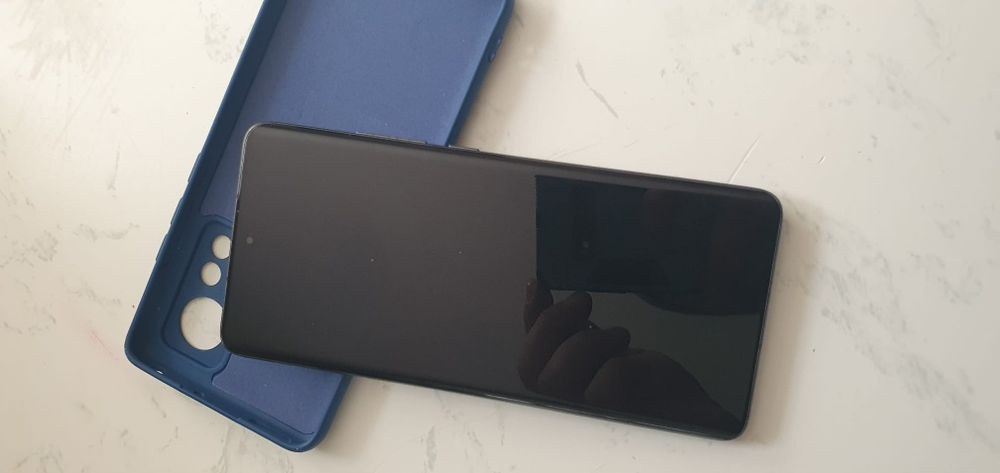 Xiaomi Mi 12 - impecabil - sunet Harman Kardon