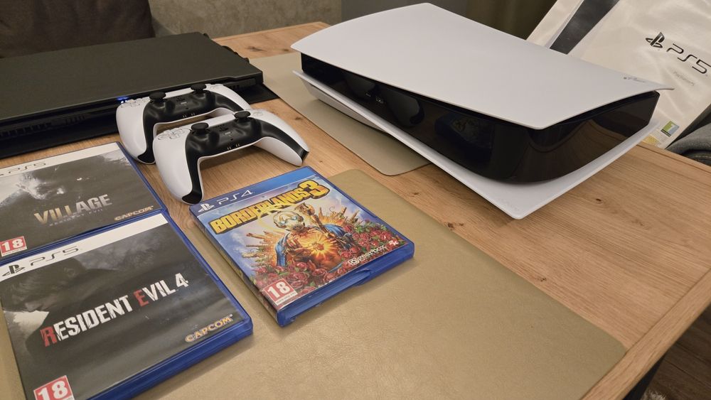 Playstation 5 PS5 с 2 контролера + 3игри