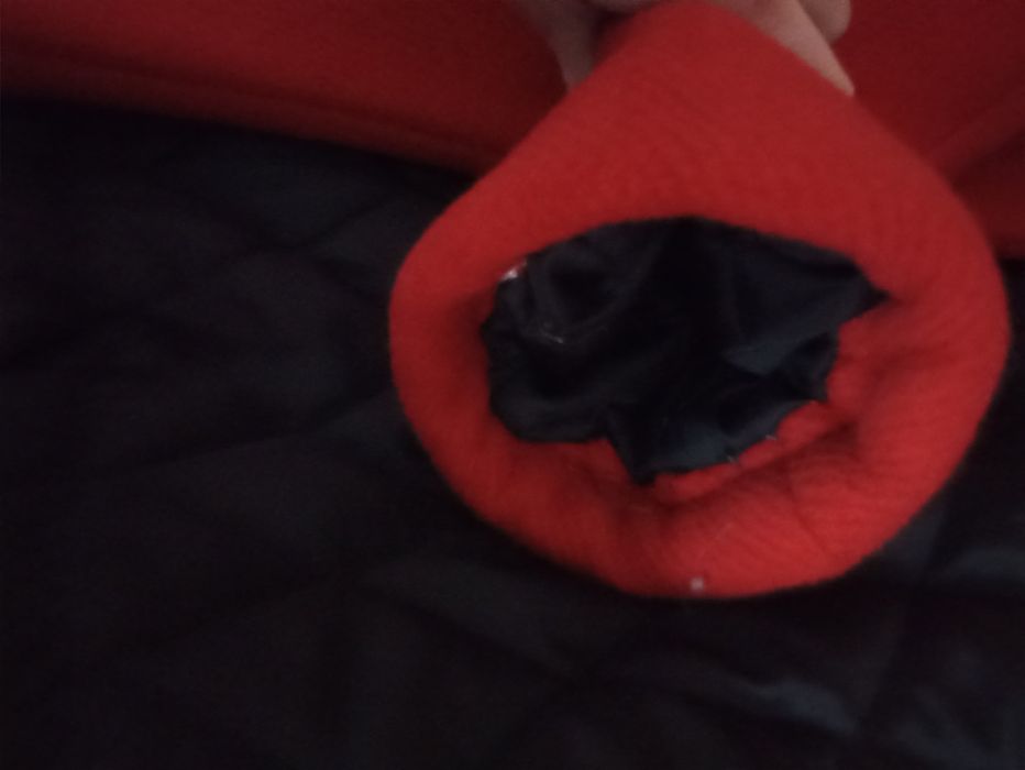 Красное пальто зима