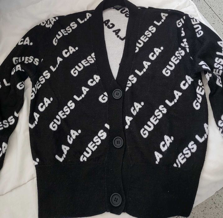 Оригинална жилетка Guess