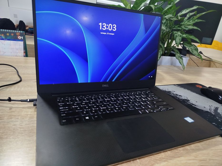Dell XPS 9520 Noutbuk