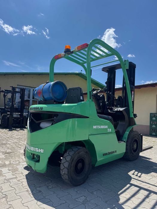 Motostivuitor Mitsubishi 2t GPL