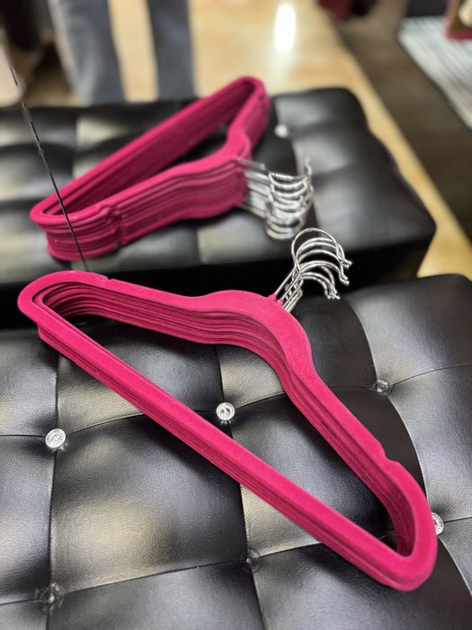 Продам бархатные плечики!