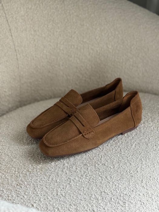 Продам новые лоферы