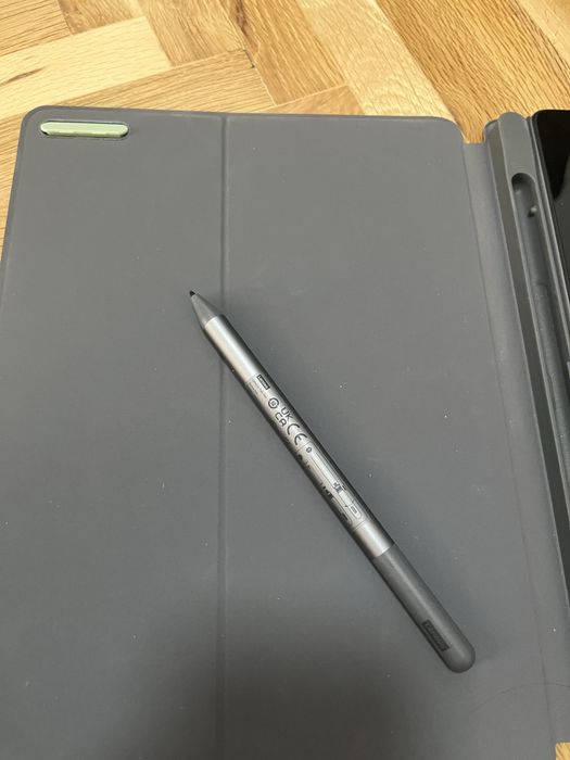 Таблет Lenovo Tab m11 в отлично състояние+калъф и писалка