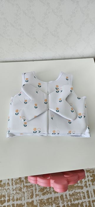 Продам жилет для плавания